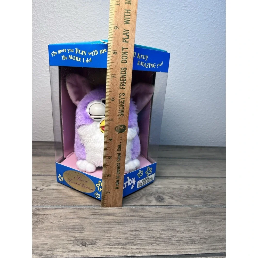 1998 Furby Special Limited Edition Spring Lavender Purple White NIB Sealed VTG